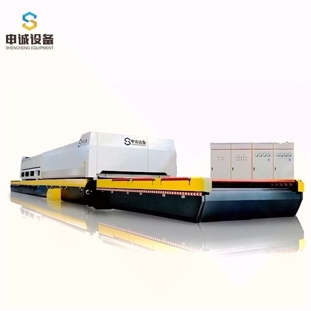 鋼化玻璃在生產(chǎn)中自曝是什么原因？如何防止呢？